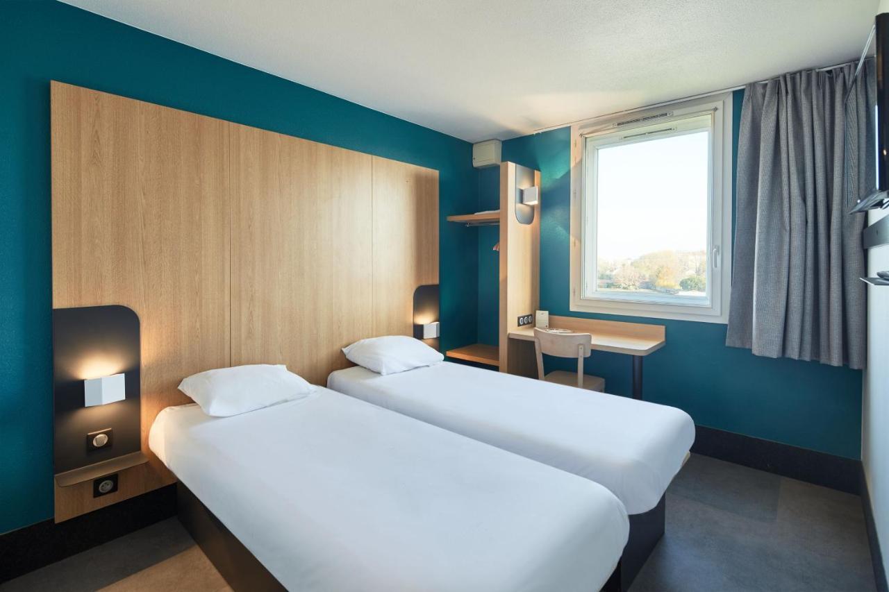 Orly - Nationale 7 Hotel 2*