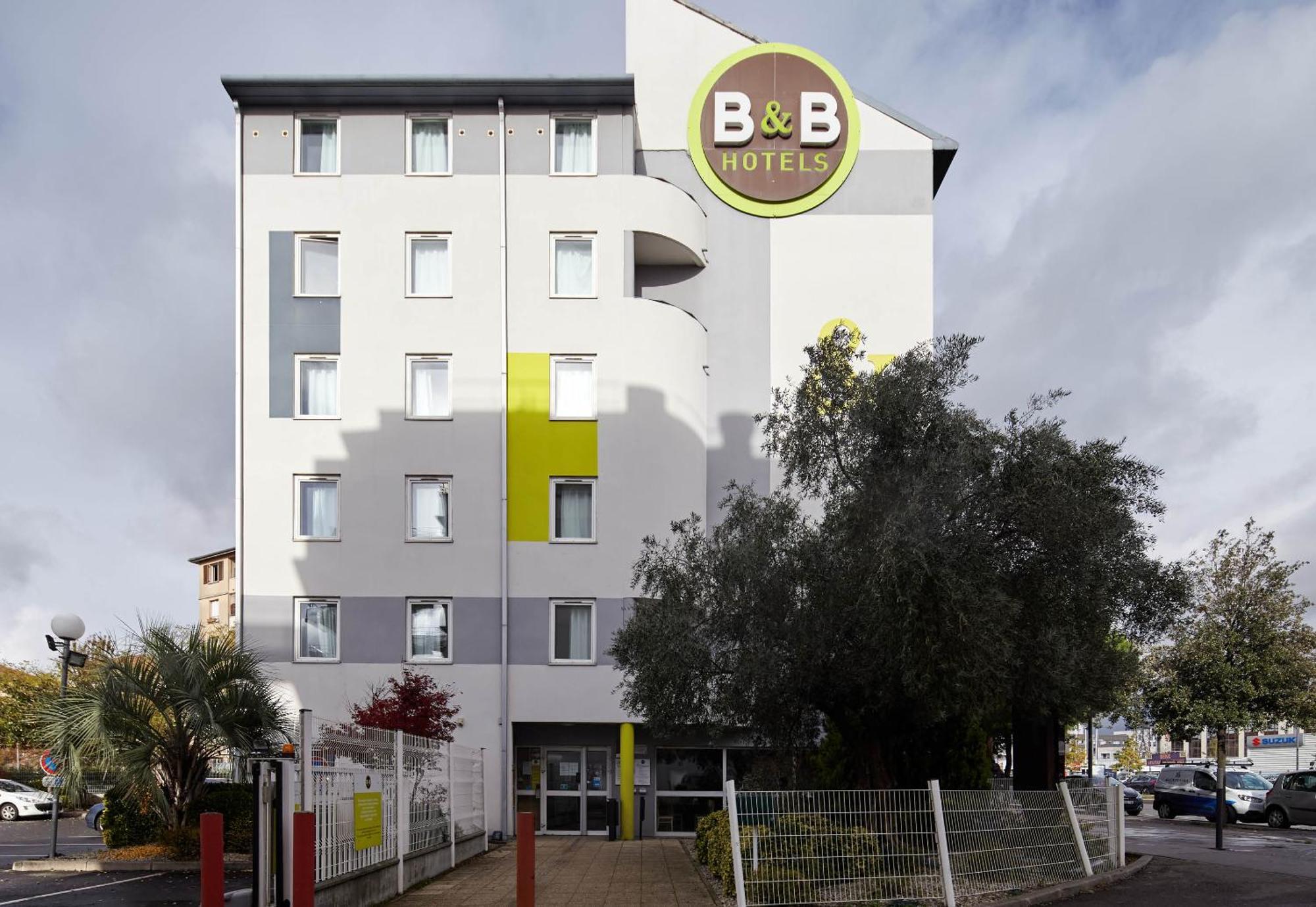 Orly - Nationale 7 2* Chevilly-Larue